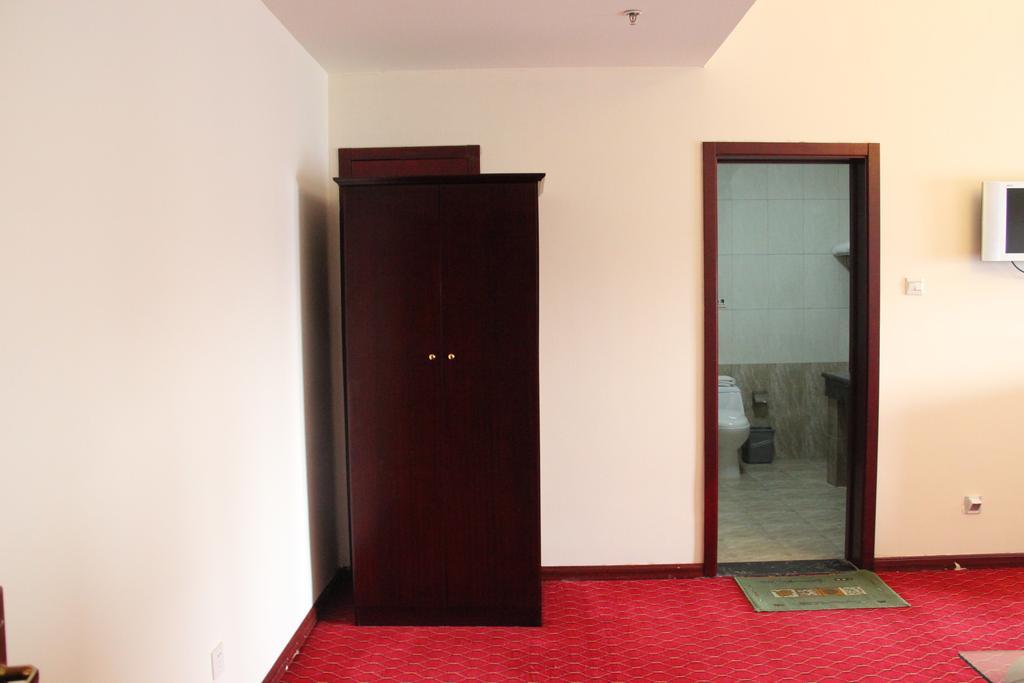 Hotel Super 8 Beijing Yizhuang Tianbao Habitación foto