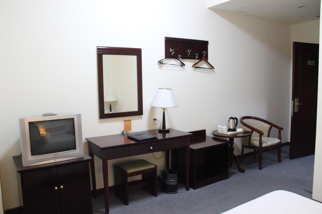 Hotel Super 8 Beijing Yizhuang Tianbao Habitación foto